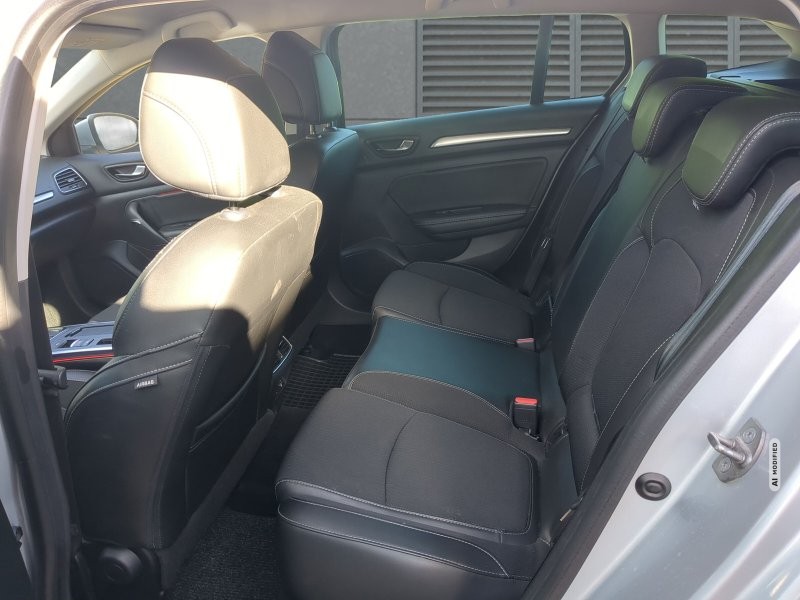 Renault Megane Grandtour  TCe 140 EDC Techno+SHZ+GJR+AHK+LKHZ
