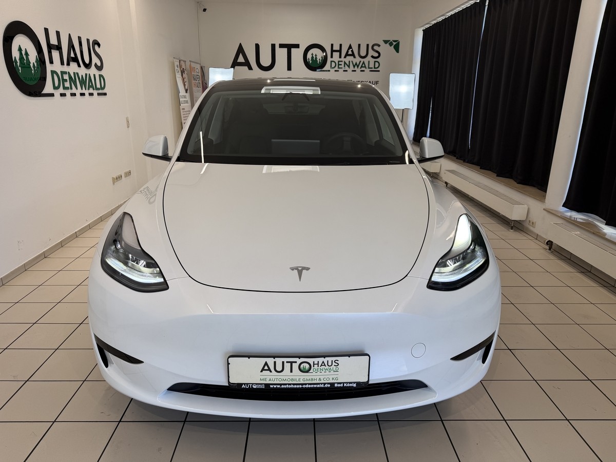 Tesla Model Y RWD Basis *93% Batteriezustand*