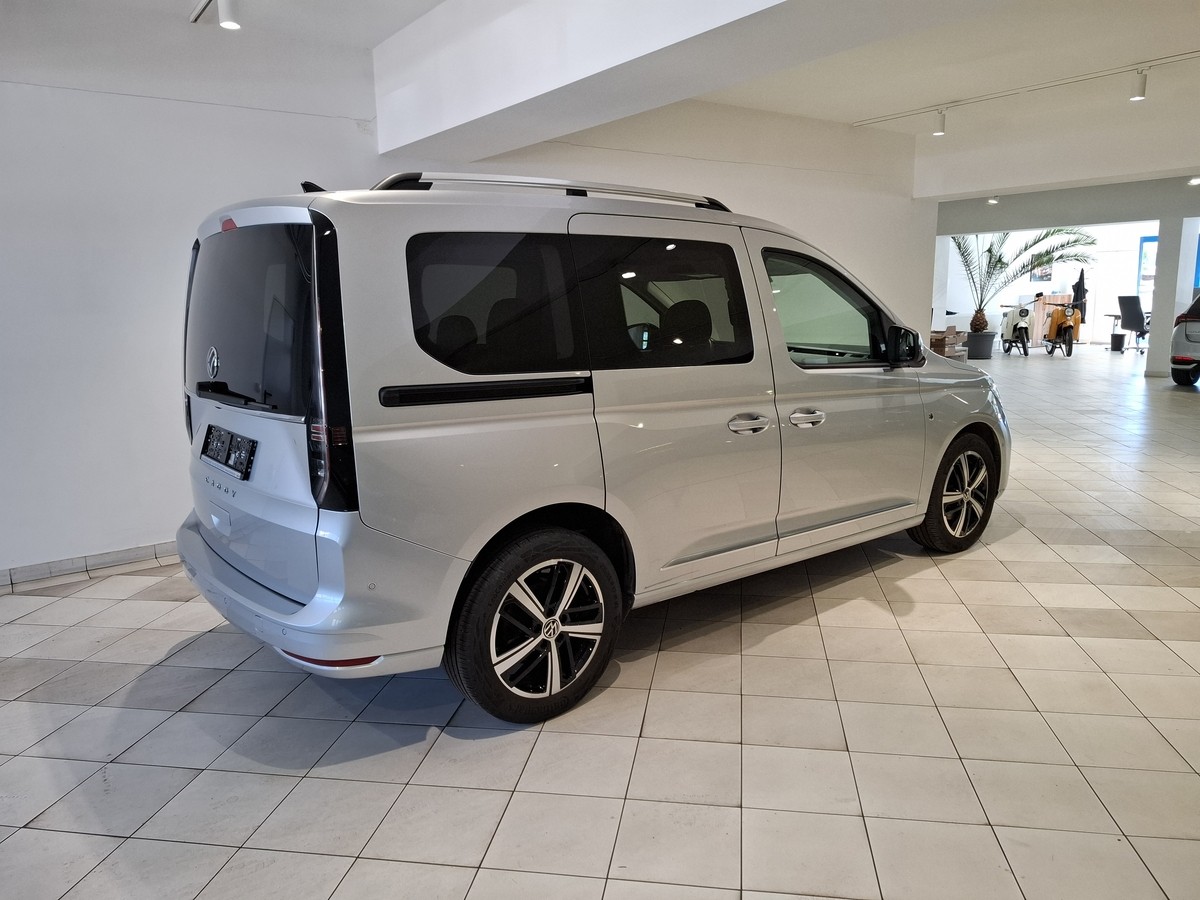 Volkswagen Caddy 1.5 TSI DSG Kamera ACC Navi Voll-LED