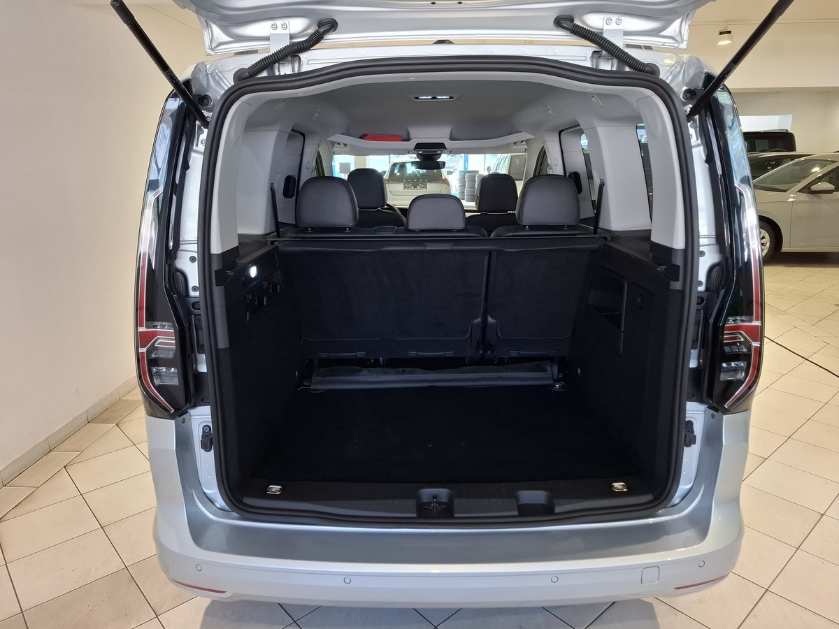 Volkswagen Caddy 1.5 TSI DSG Kamera ACC Navi Voll-LED