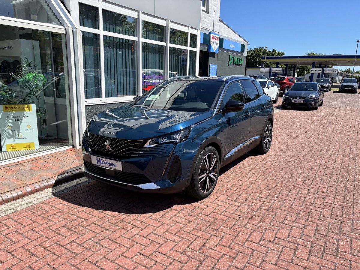 Peugeot 3008 GT Hybrid4 300 (Plug-In) Allrad, Automatik, Pano-Dach.