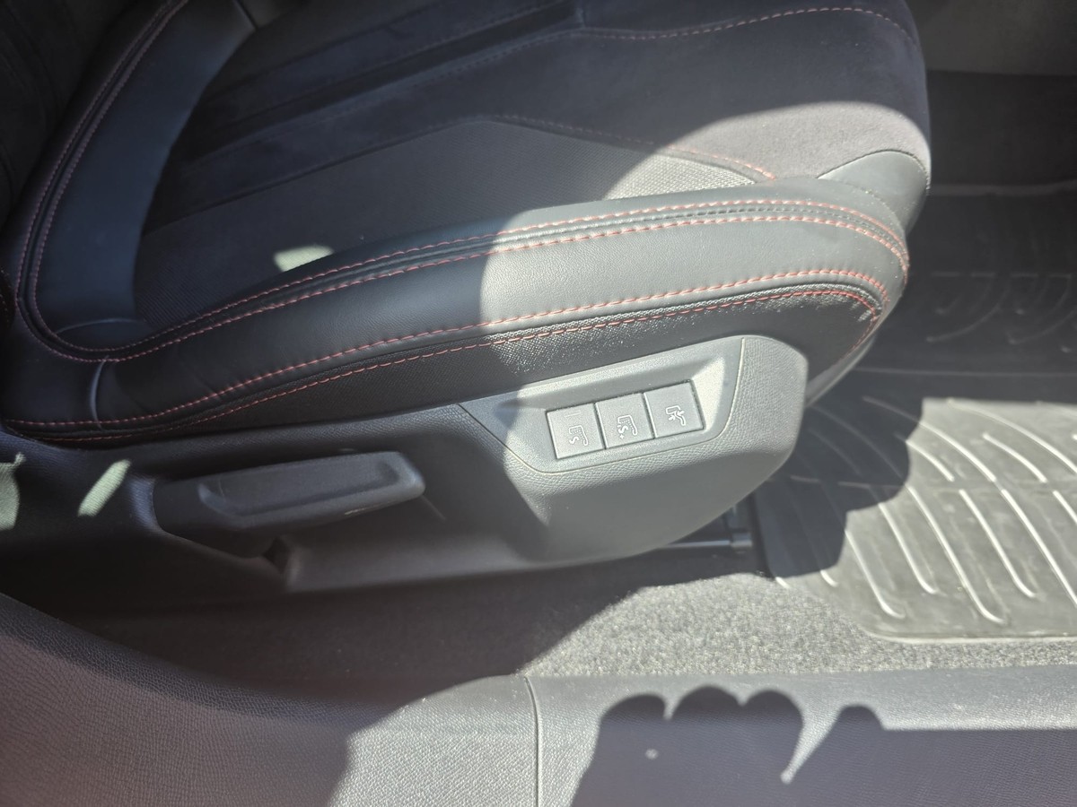 Peugeot 308 GTI/Friedrich AGA/Navi/Leder/Massage