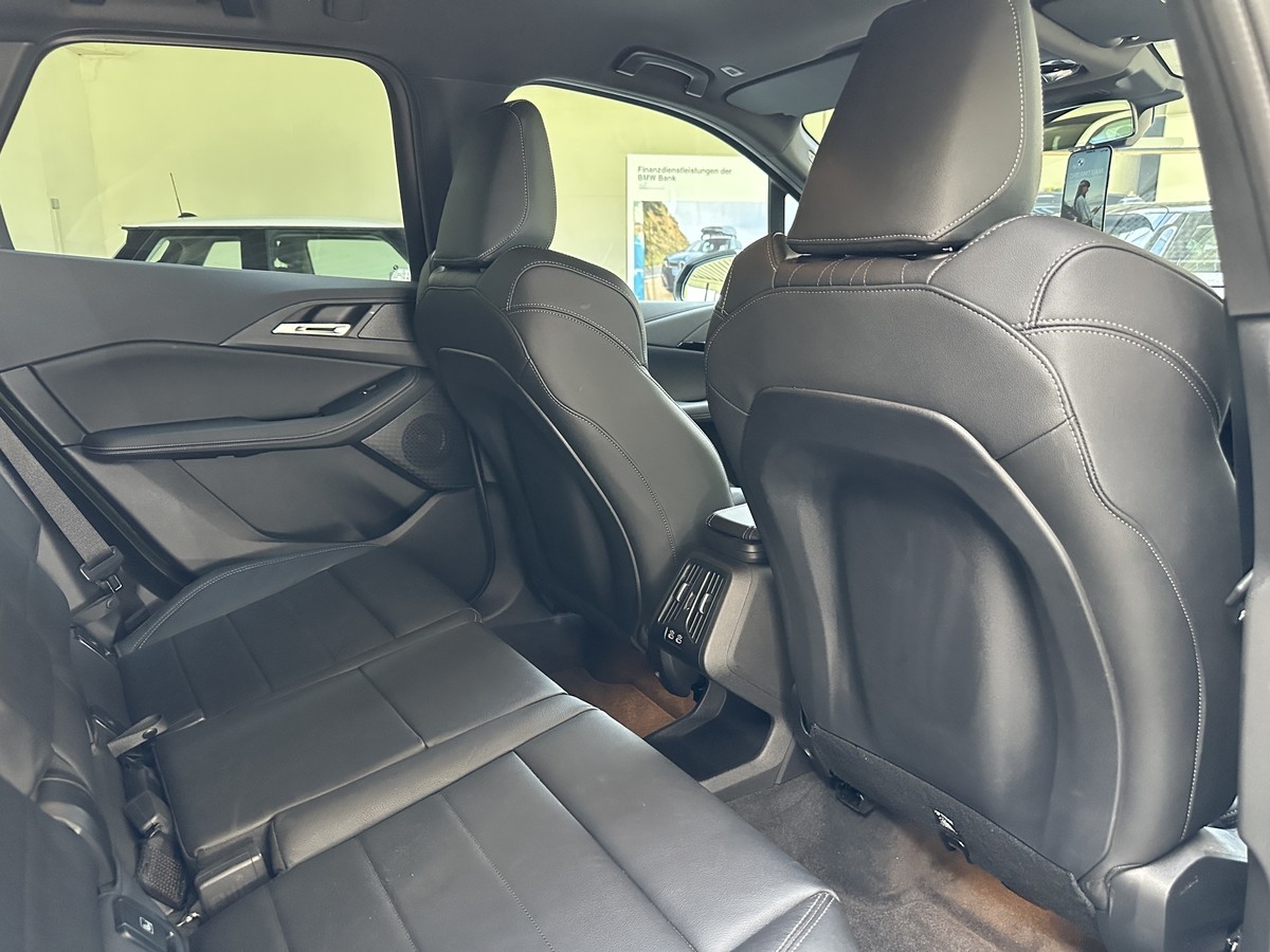 BMW 218 Active Tourer M Sport LED HUD Sitz u. Lenkradhz. Kamera