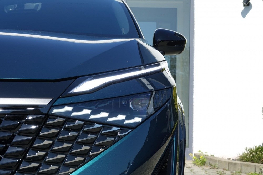 Nissan Qashqai TEKNA+ (plus) BOSE/Pano/HeadUp/Leder