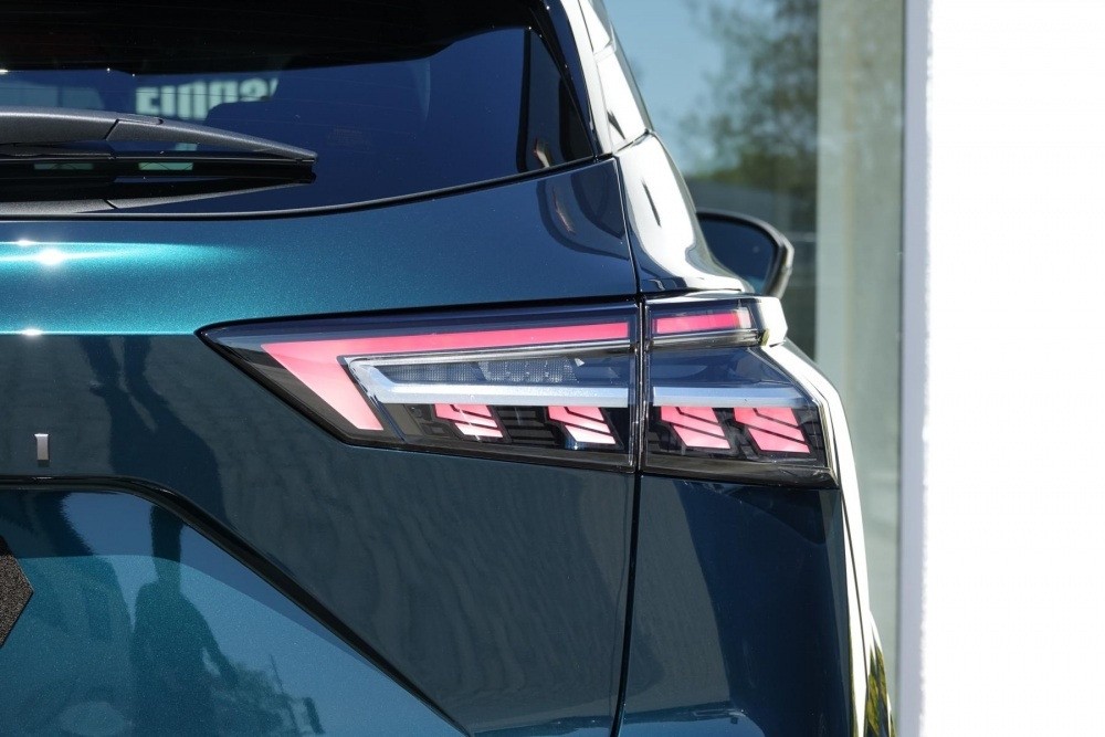 Nissan Qashqai TEKNA+ (plus) BOSE/Pano/HeadUp/Leder