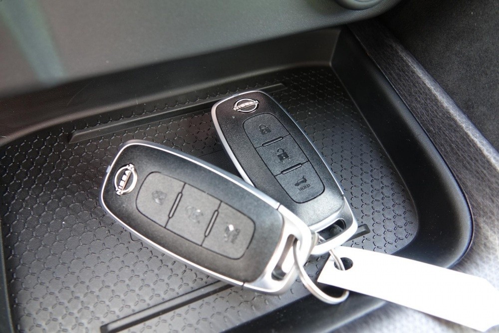 Nissan Qashqai TEKNA+ (plus) BOSE/Pano/HeadUp/Leder