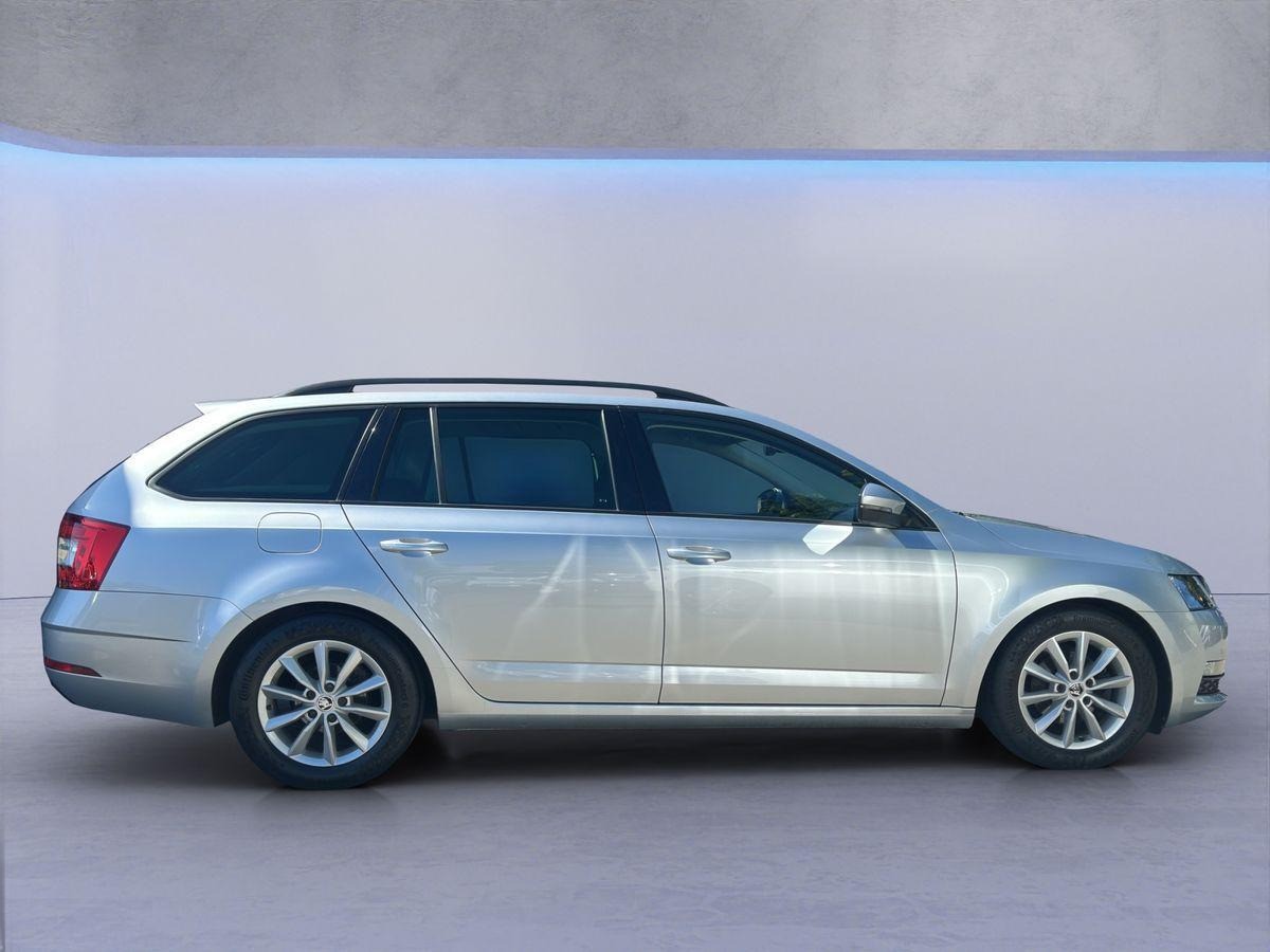 Skoda Octavia Combi SHZ/Navi/AHK/App Connect