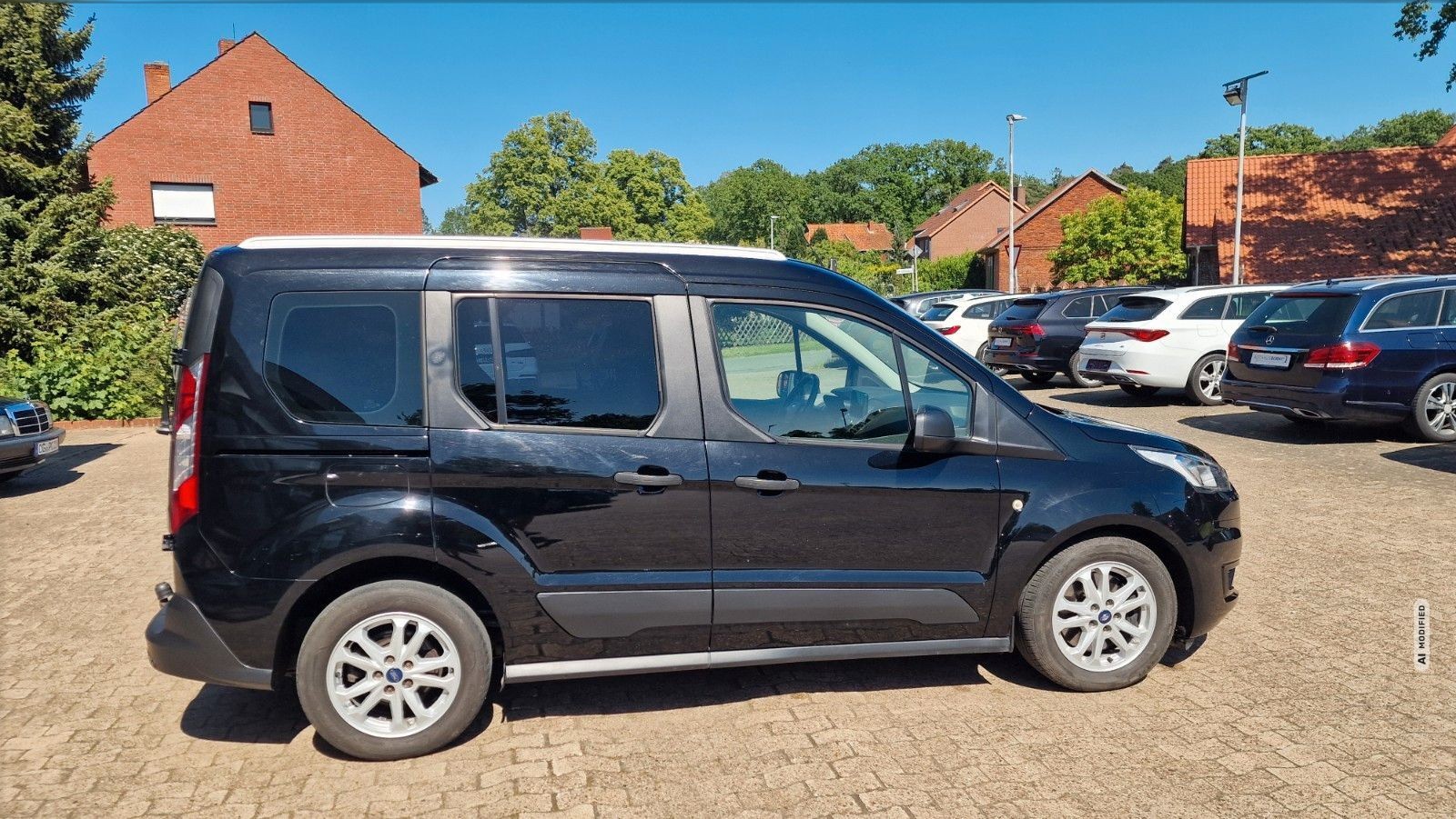 Ford Transit Connect Kombi Trend 1.HD AHK