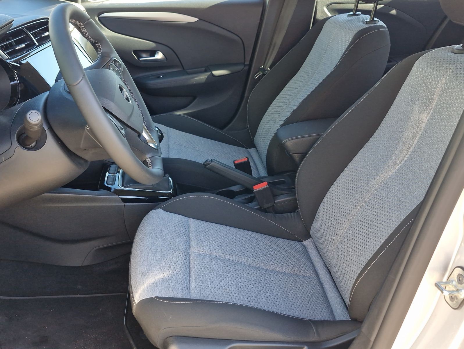 Opel Corsa F Facelift 1.2 Turbo Edition LED CarPlay P