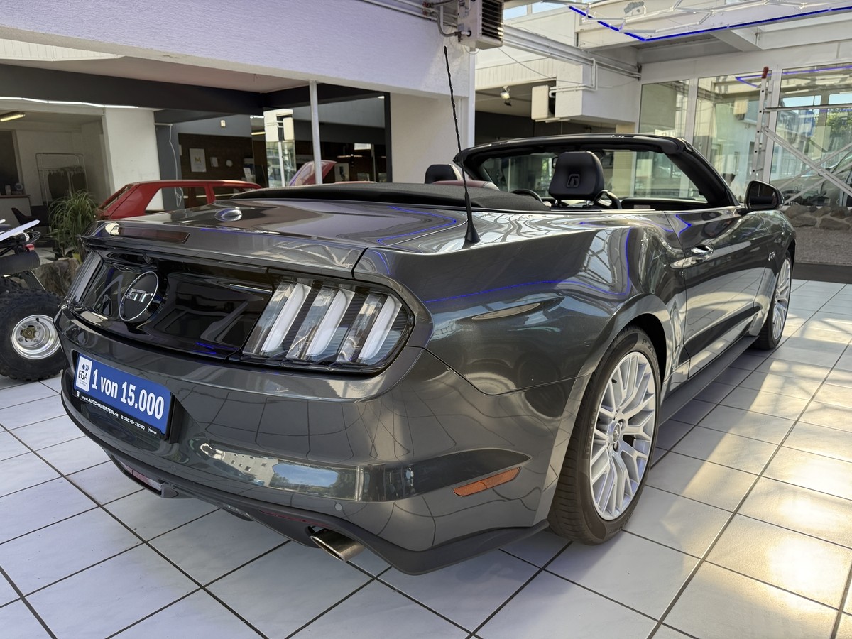 Ford Mustang Convertible 5.0 *1.Hd.*dt.Fzg.*SH-gepflegt.*