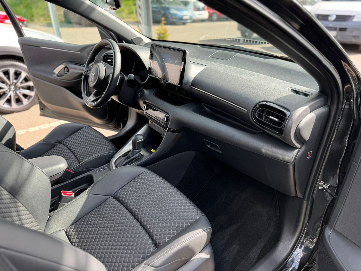 Mazda 2 Hybrid 116PS Homura - Carplay, LED, ACC, Teilleder, PDC