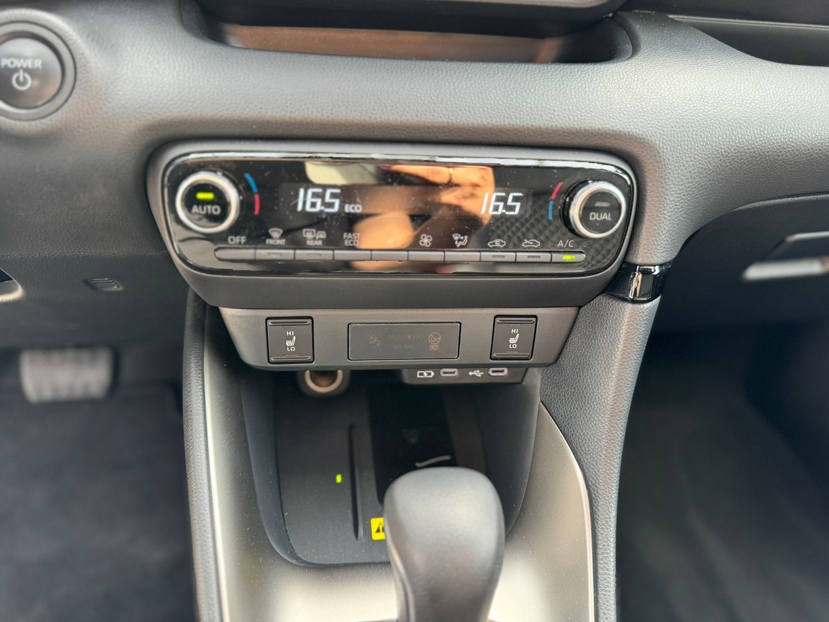 Mazda 2 Hybrid 116PS Homura - Carplay, LED, ACC, Teilleder, PDC