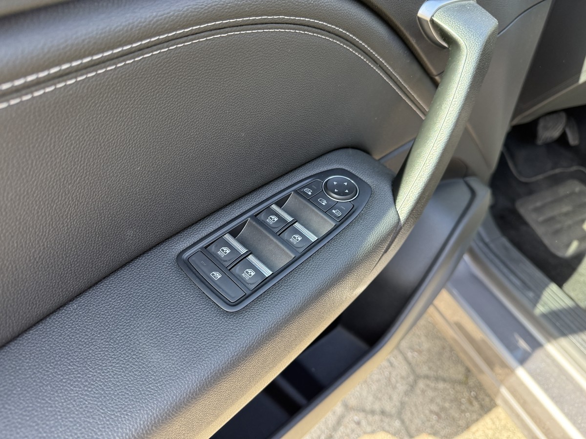 Mitsubishi ASX PHEV Select 1,6 l Benziner Automatik