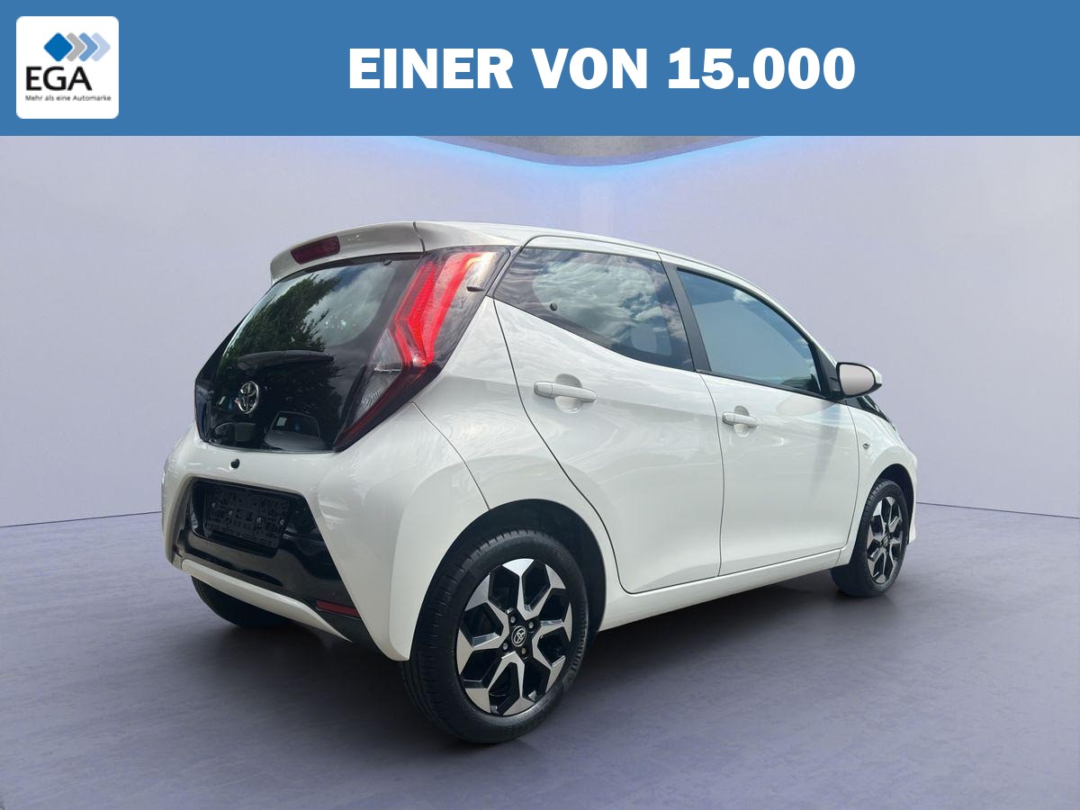 Toyota Aygo Kamera/App-Connect/Tempomat
