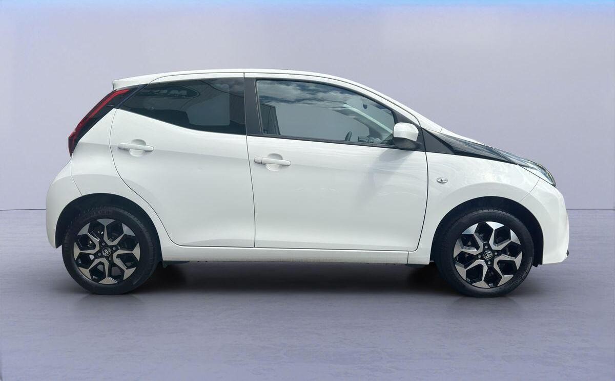 Toyota Aygo Kamera/App-Connect/Tempomat