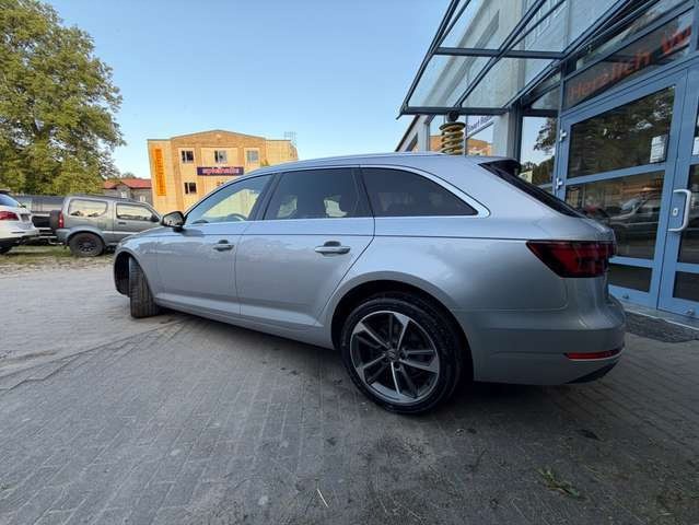 Audi A4 2,0 TDI Sport 