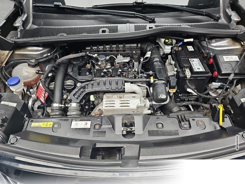 Peugeot 2008 1.2 PureTech 130 Auto. GT SH LED LM