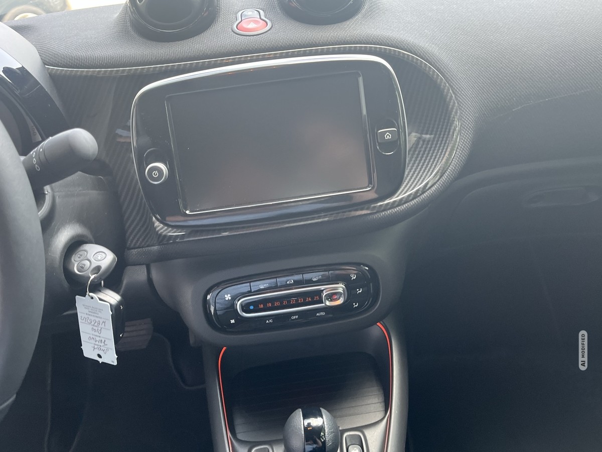 Smart ForTwo EQ cabrio*EXCLUSIVE*JBL*CAM*MEDIA*ALLW*LED*SHZ*
