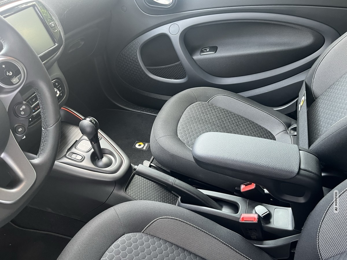 Smart ForTwo EQ cabrio*EXCLUSIVE*JBL*CAM*MEDIA*ALLW*LED*SHZ*