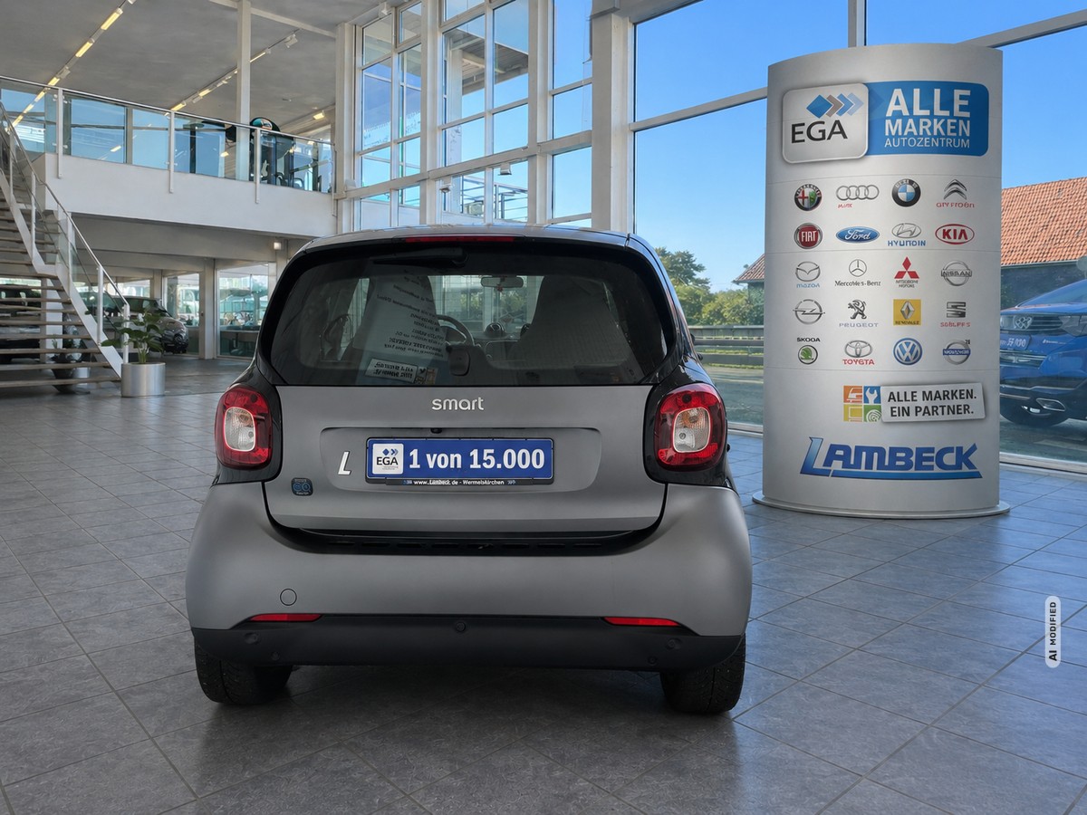 Smart ForTwo EQ PREMIUM PANORAMA CAM MEDIA PDC SHZ ALU 