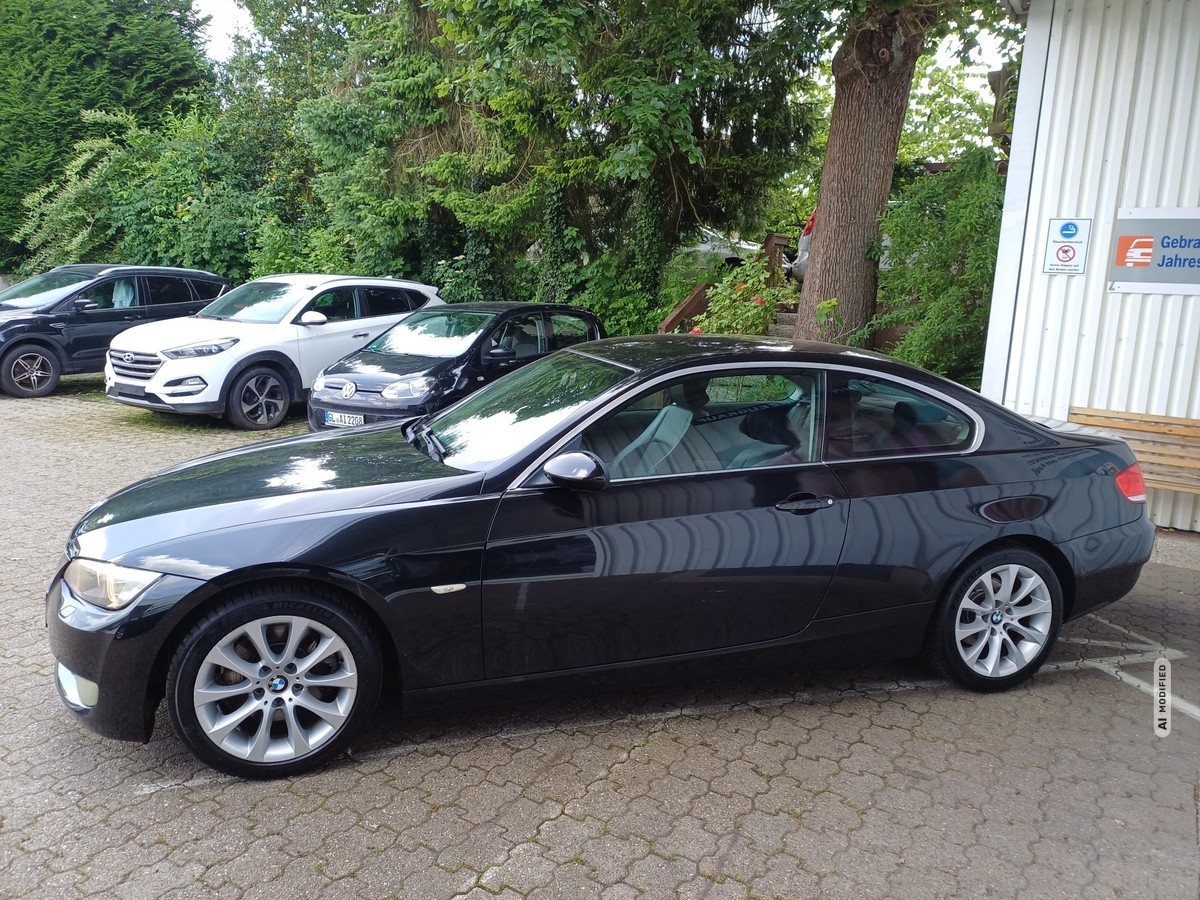 BMW 325 i COUPE KLIMA ALU XENON SHZ SPOSI 1 HAND 