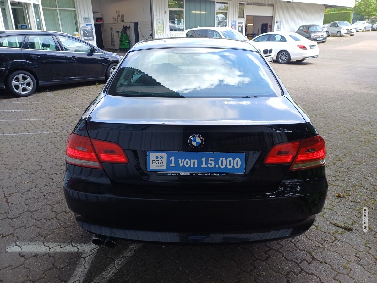 BMW 325 i COUPE KLIMA ALU XENON SHZ SPOSI 1 HAND 