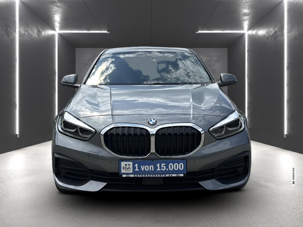 BMW 118118i Advantage *LED*SHZ*NAVI*KLIMA