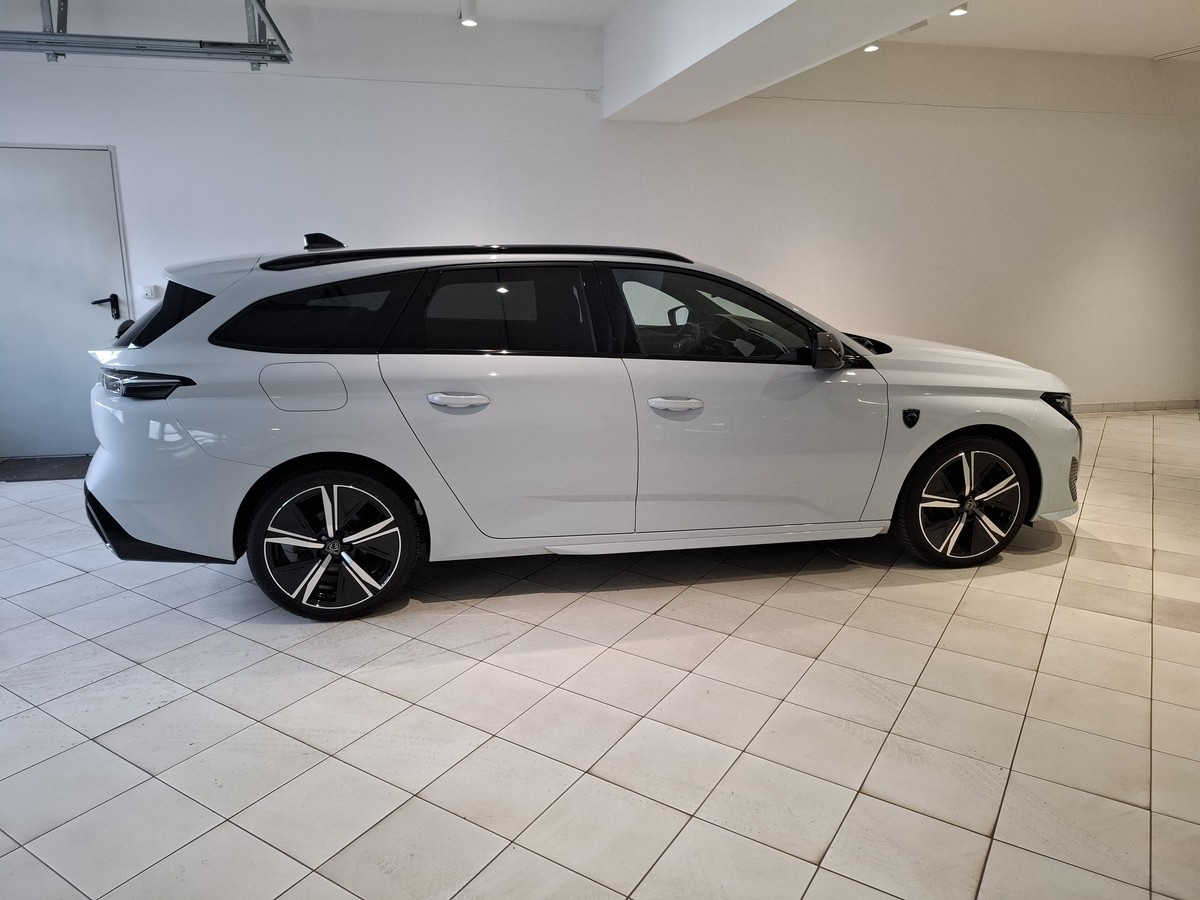 Peugeot 308 1.5 BlueHDi 130 GT Navi 360° ACC