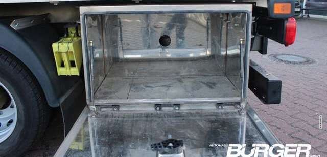 MAN TGE TGE TGEPritsche,5.160 4x2 SB Kran MKG Typ HLK 25 /