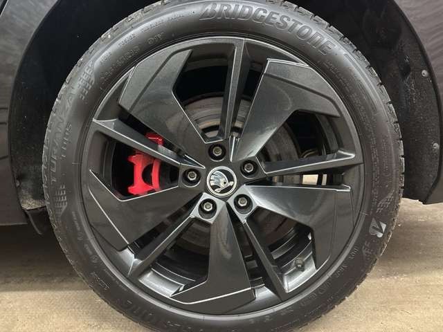 Skoda Octavia 1.4TSI iV RS MATRIX NAVI KAMERA EL.HECKK