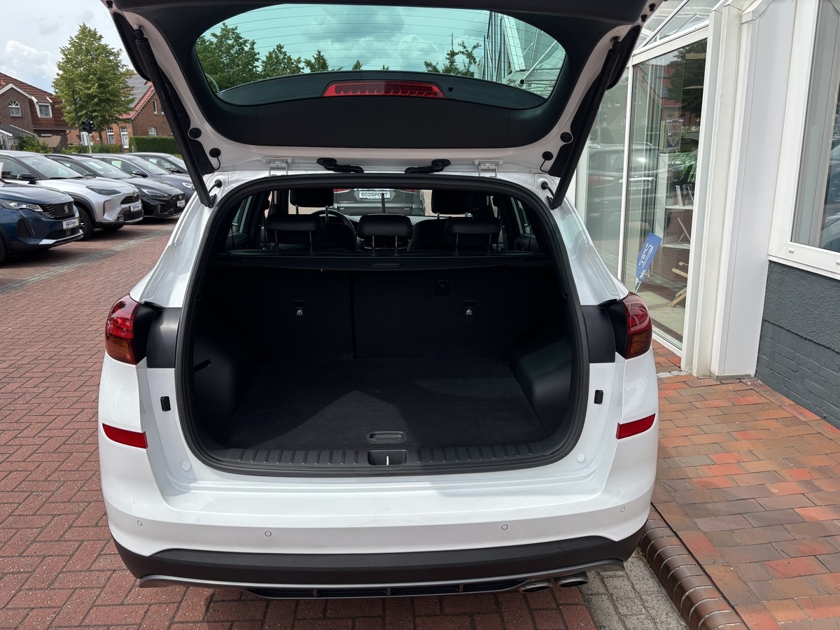 Hyundai Tucson N-Line Automatik, 4WD, Navi,Kamera vo+htn, LED
