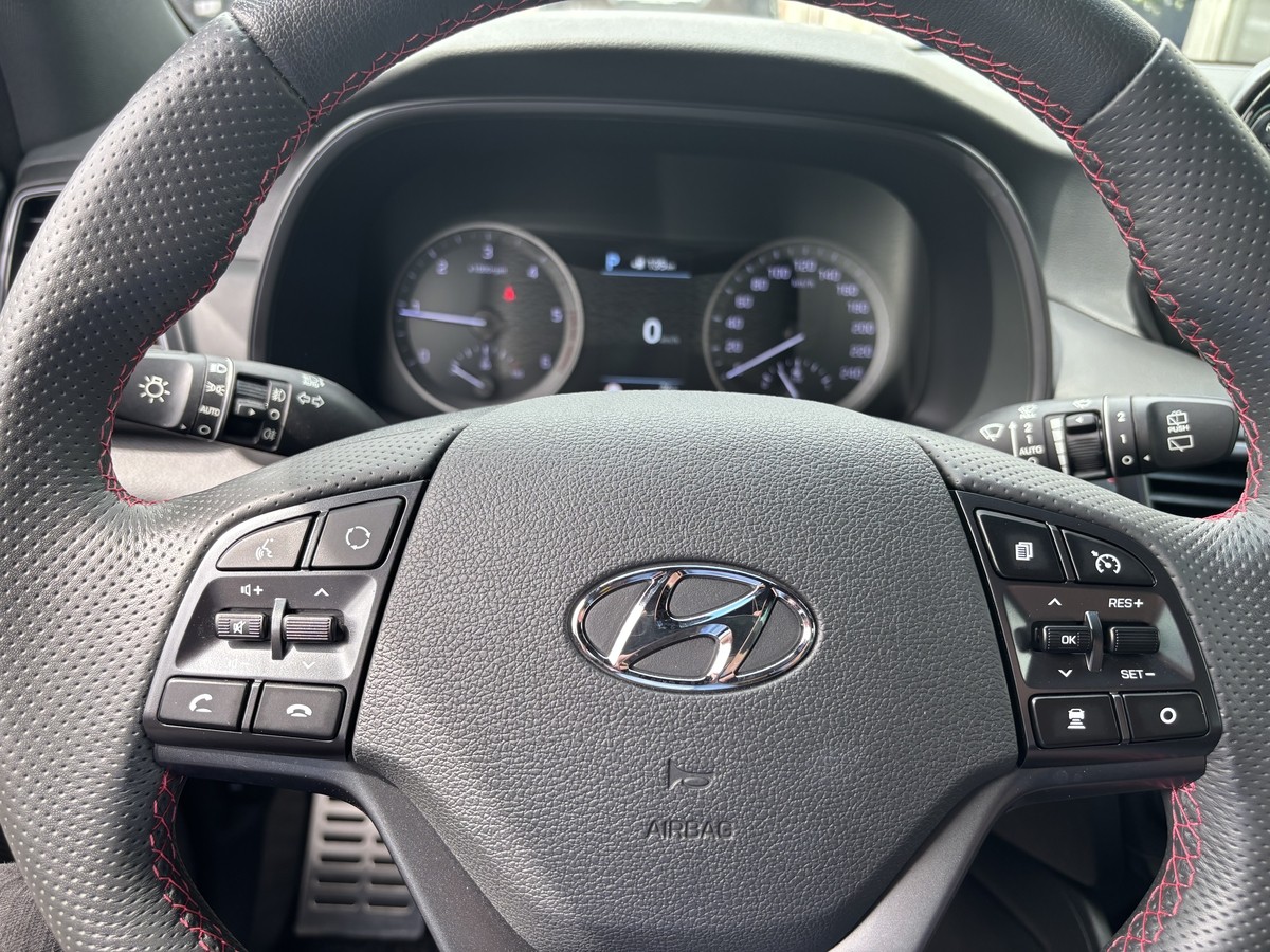 Hyundai Tucson N-Line Automatik, 4WD, Navi,Kamera vo+htn, LED