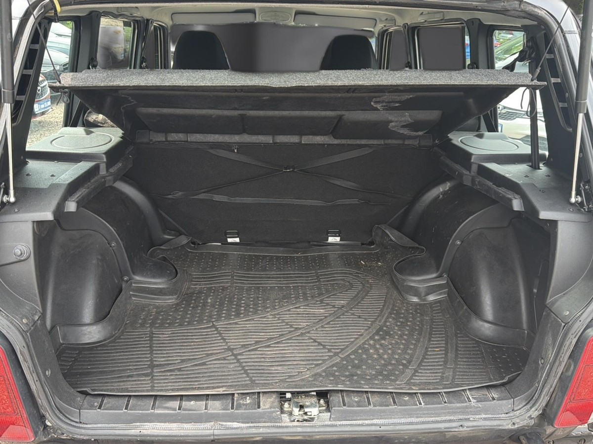 Lada 4x4 Legend Bronto Edition *Klima * SHZ* AHZV*