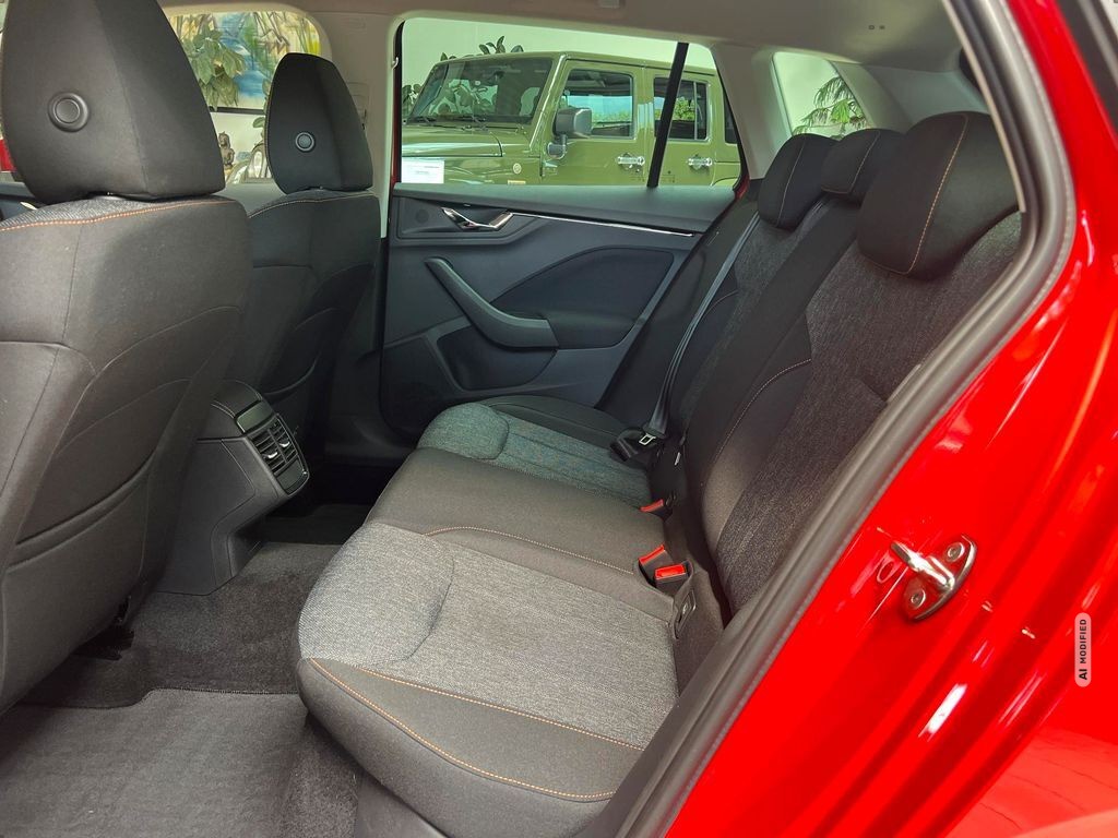 Skoda Kamiq 1.0 TGI G-TEC Clever CARPLAY*SHZ*PDC*1.HD