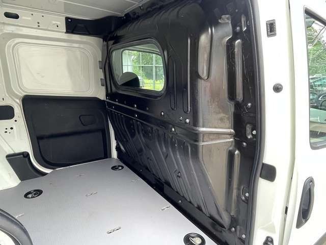 Fiat Doblo 1.3 Multijet Kasten SX Bluetooth Hecklügel