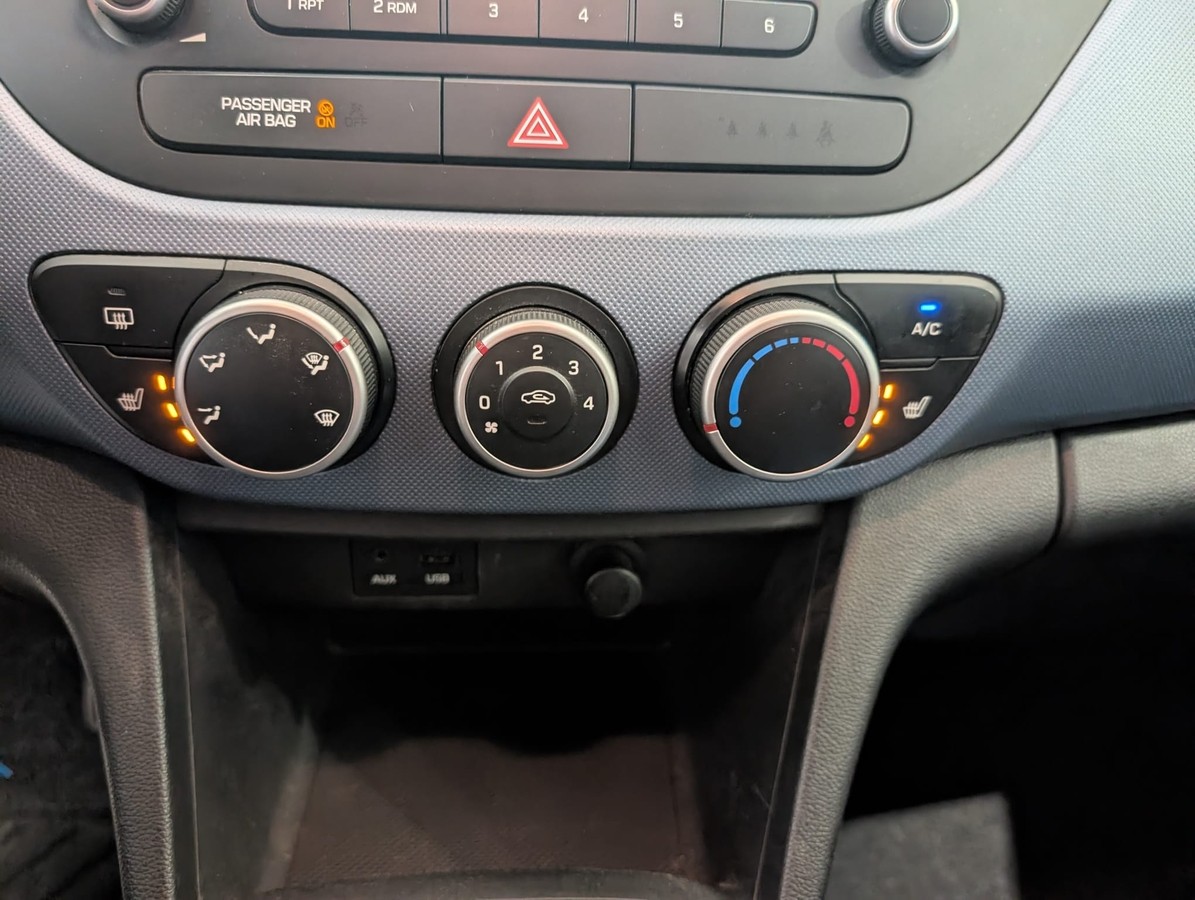 Hyundai i10 SHZ Lenkradheizung Funk ZV Alu