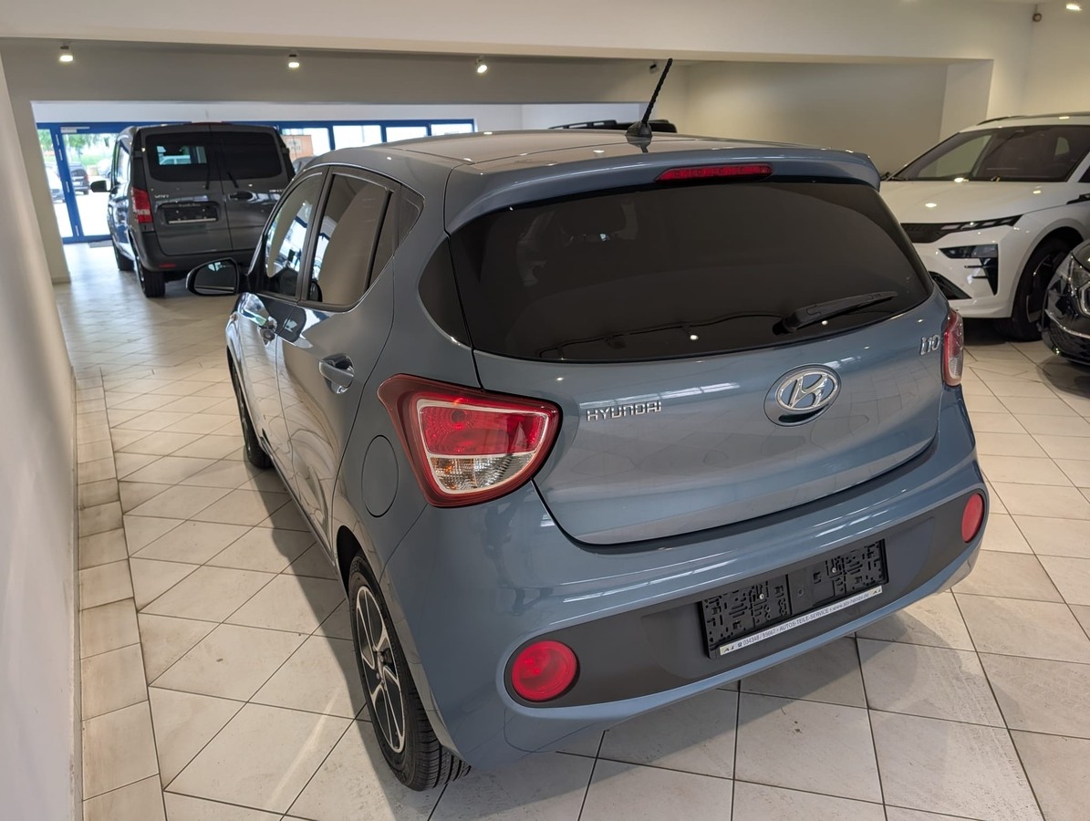Hyundai i10 SHZ Lenkradheizung Funk ZV Alu