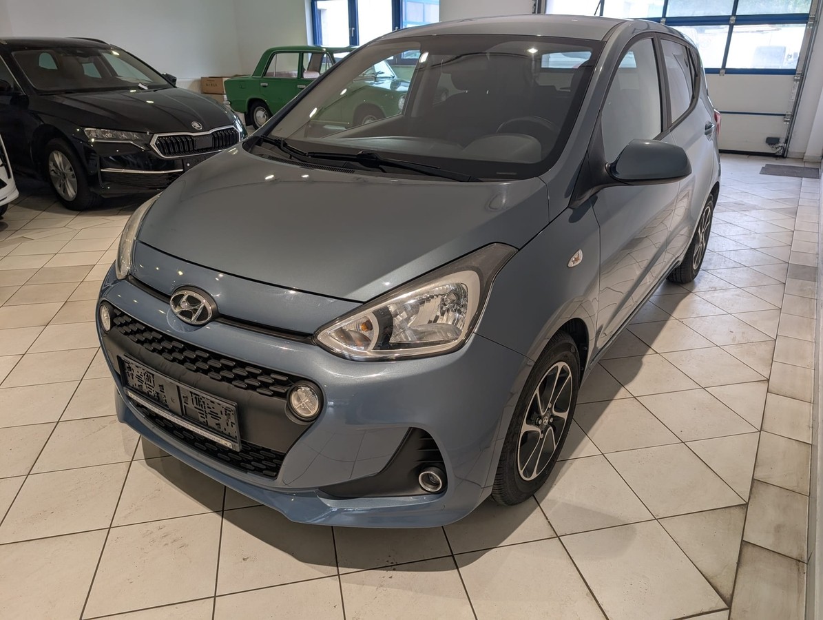 Hyundai i10 SHZ Lenkradheizung Funk ZV Alu