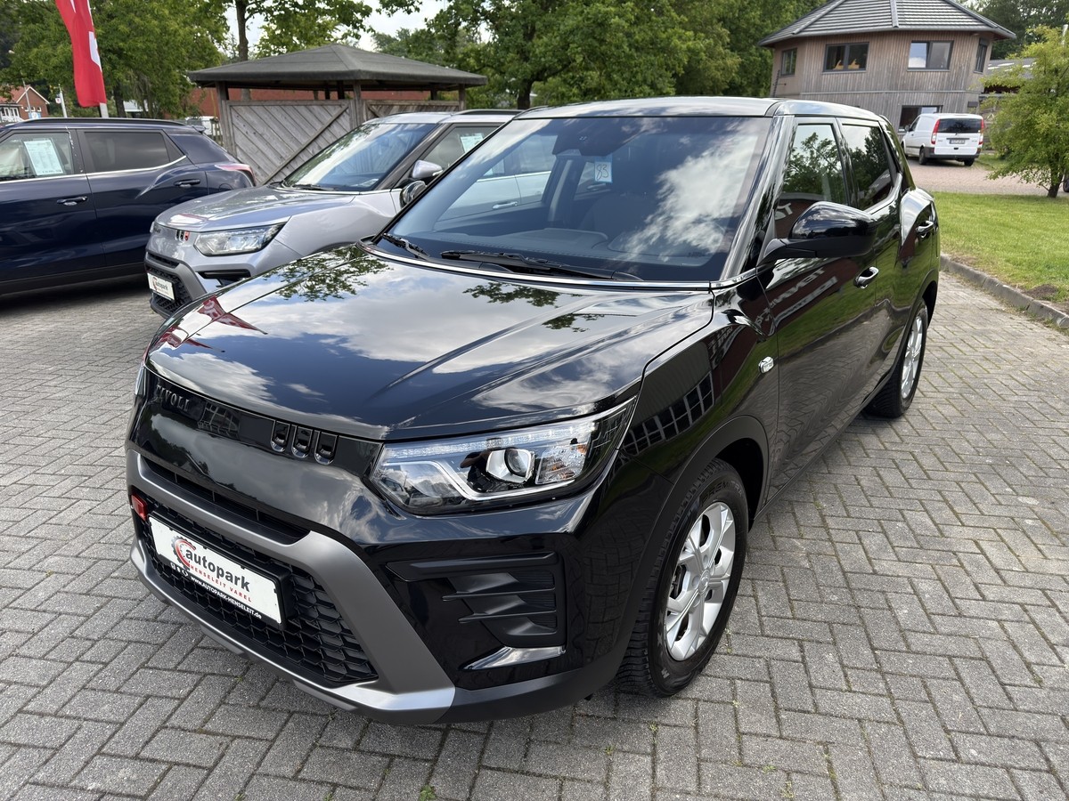KGM Tivoli Nomad 1.5 M/T 2WD