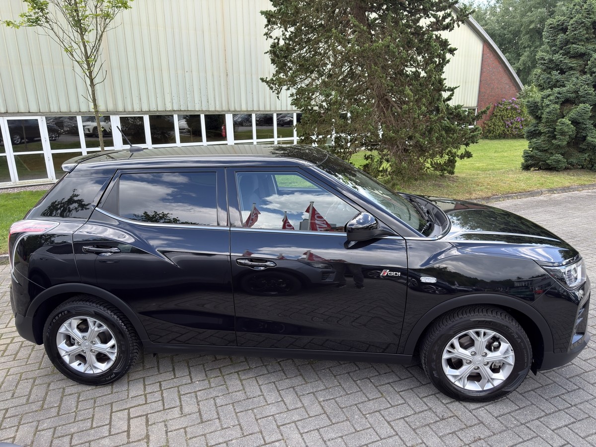 KGM Tivoli Nomad 1.5 M/T 2WD