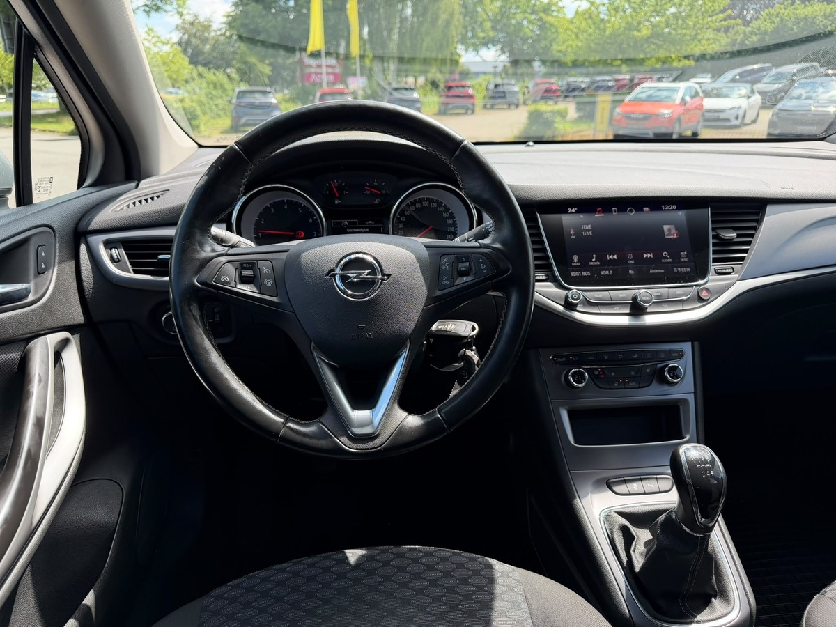 Opel Astra K 1.4 Turbo Edition + Anhängerkupplung