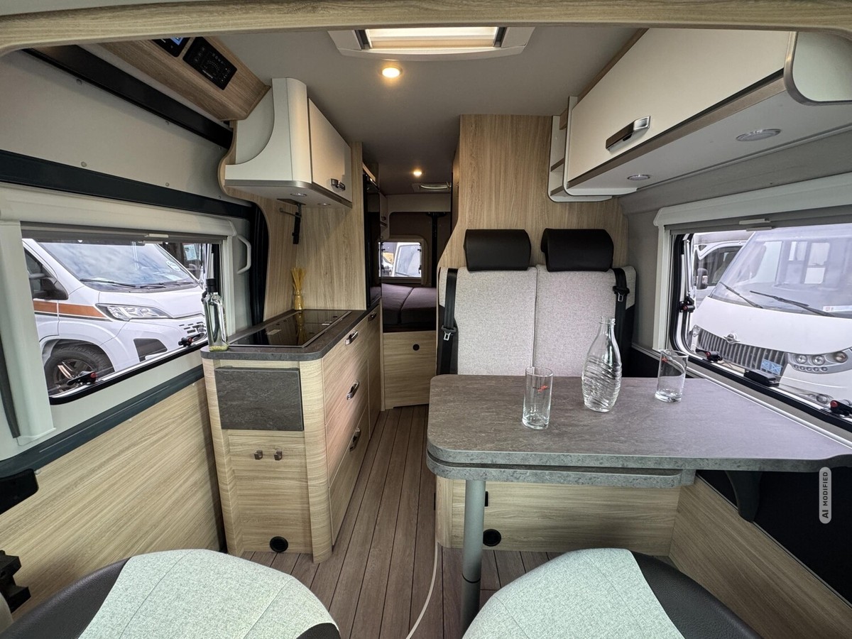 Weinsberg CaraBus 600 MQ Automatik+Markise+Fussbodh+iNetX