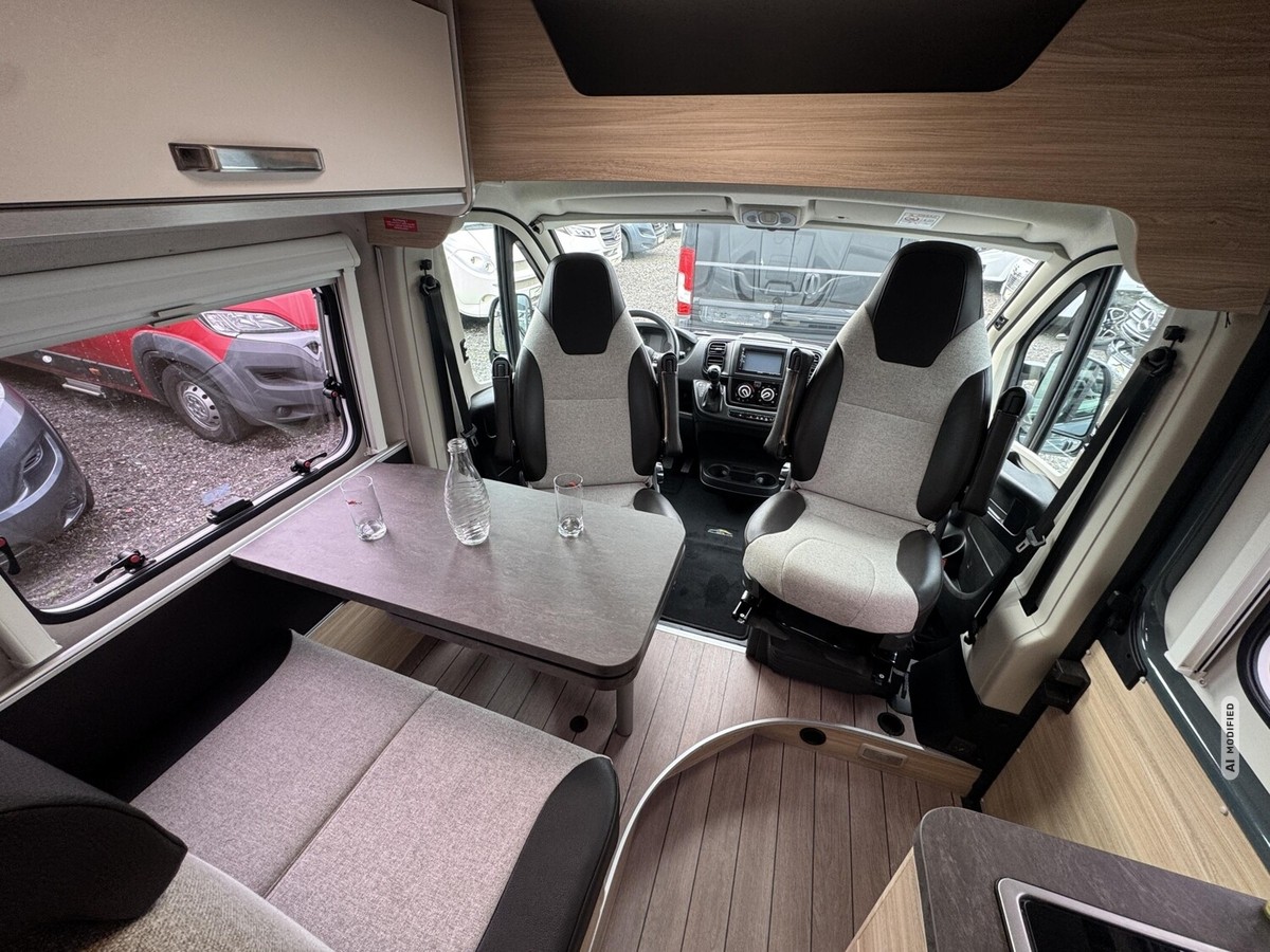 Weinsberg CaraBus 600 MQ Automatik+Markise+Fussbodh+iNetX