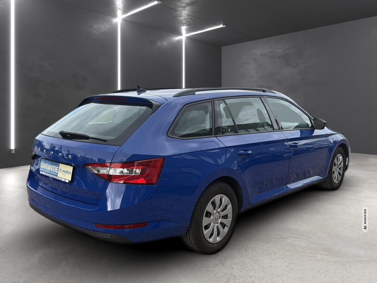 Skoda Superb Combi 2.0 TDI LED* SHZ* AHZV* DSG*