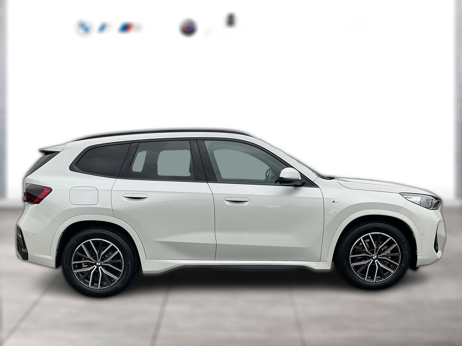 BMW X1 M SPORT NAVI LED AHK PARKASSIST HIFI HK DAB ALARM KOMFORTZG