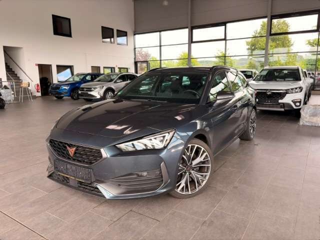 Cupra Leon VZ 4Drive Pano AHK DCC Matrix Navi ACC 19-Zoll Kam