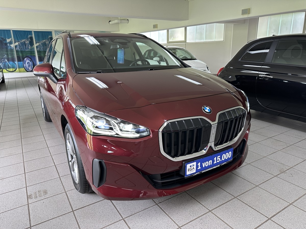 BMW 218 Active TourerAHK ACC  Pano RFK LED