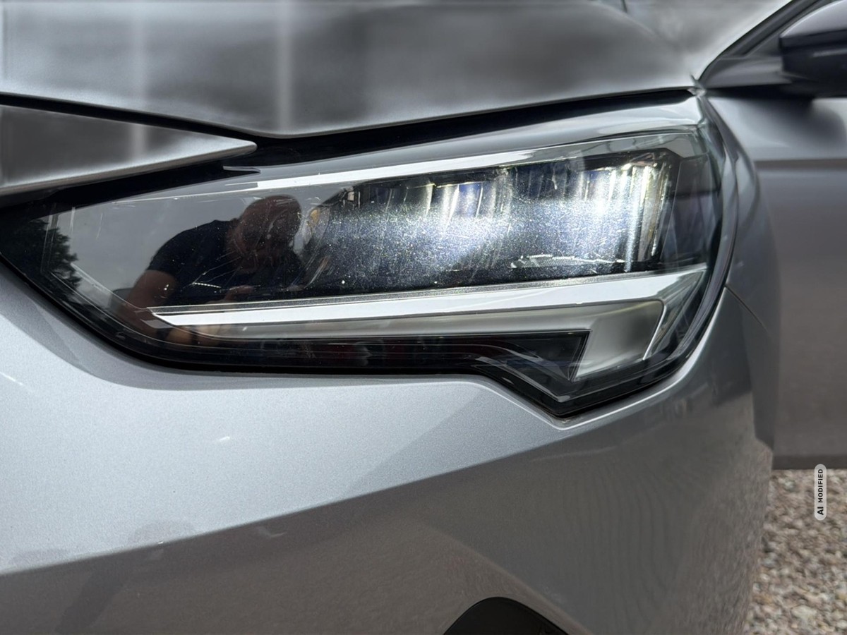 Opel Corsa F LED-Scheinwerfer* SHZ* LHZ* RFK*