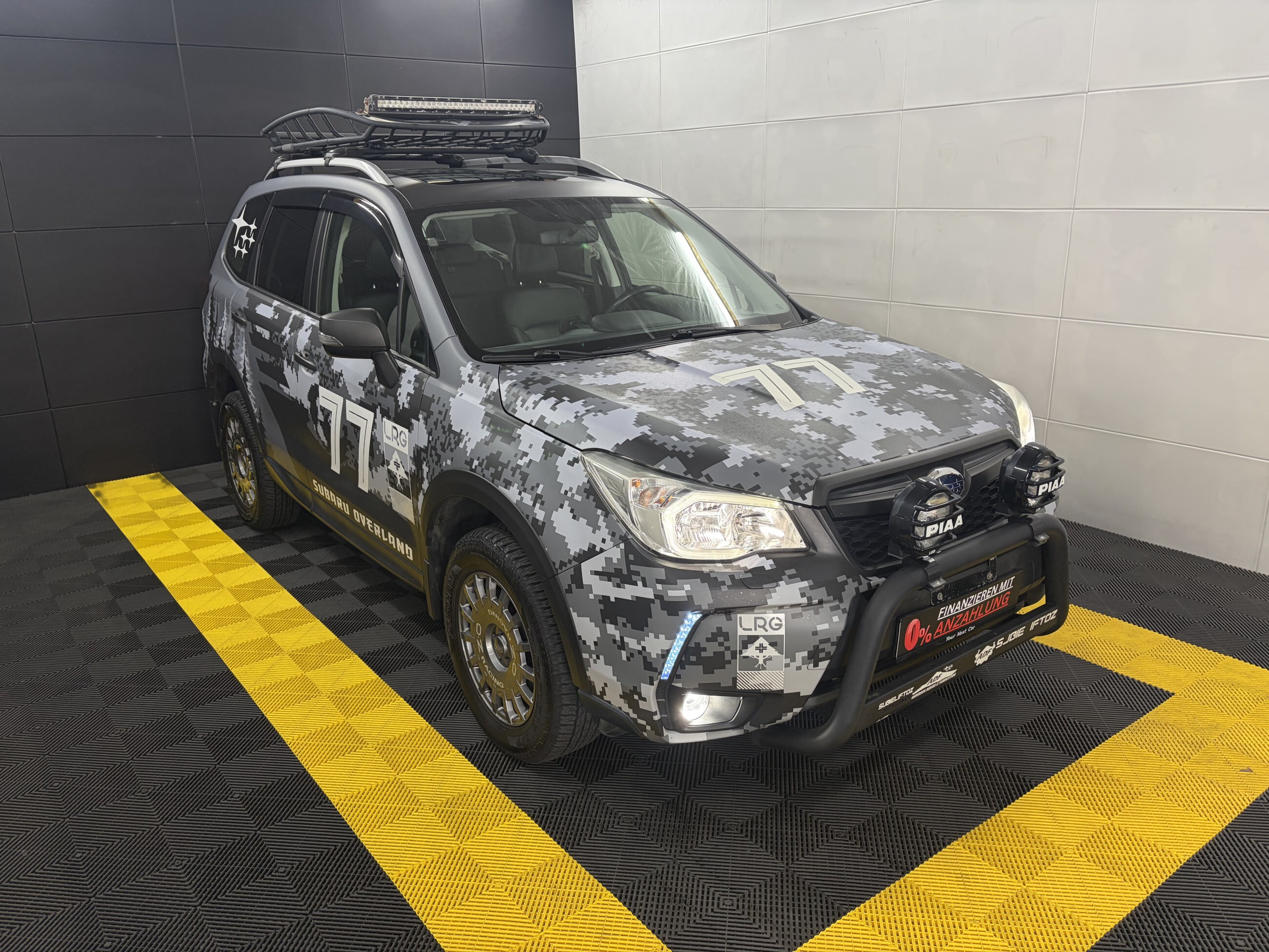 Subaru Forester Platinum+Panorama+H&K+SHZ+Keyless+Navi