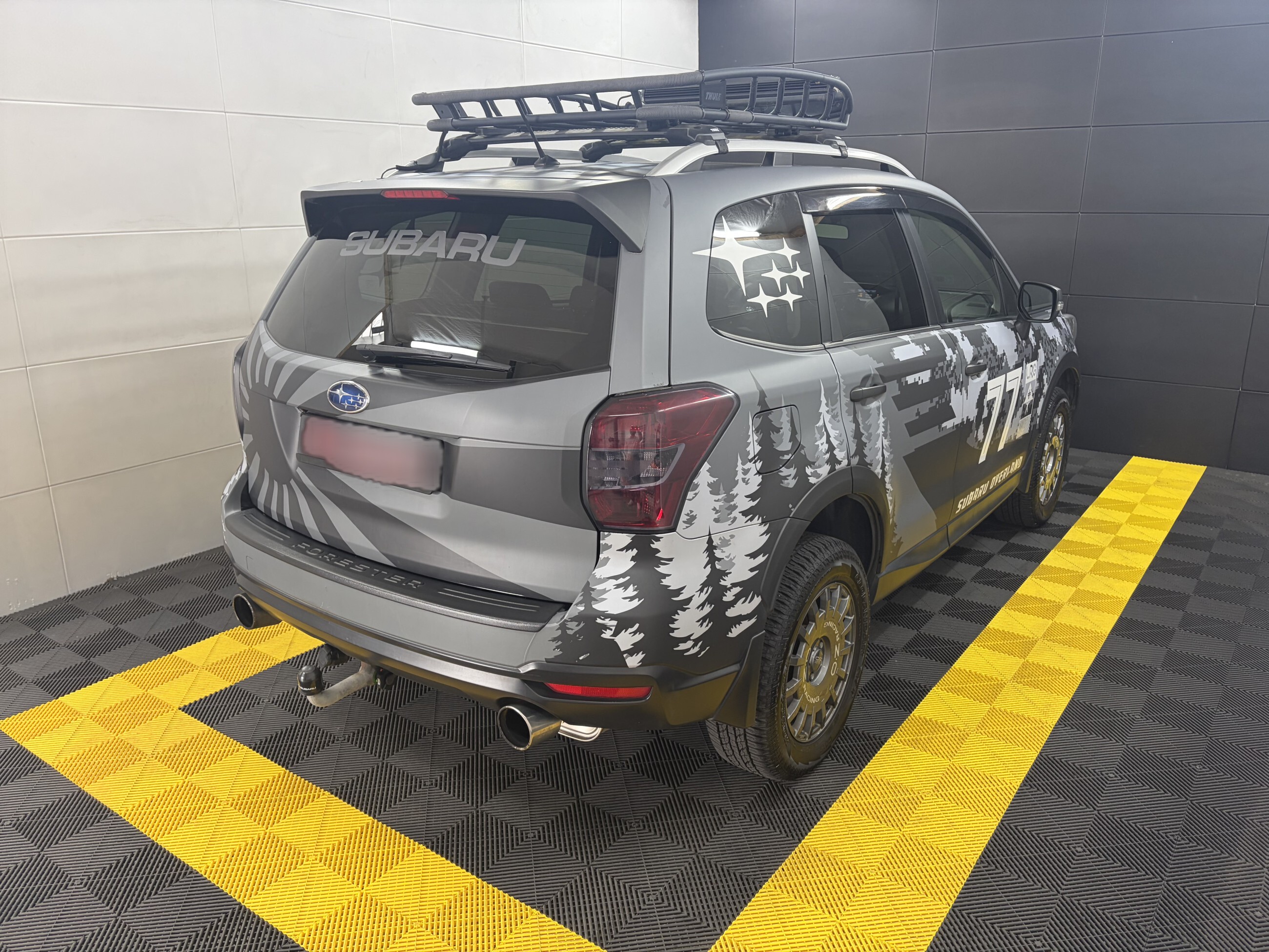 Subaru Forester Platinum+Panorama+H&K+SHZ+Keyless+Navi
